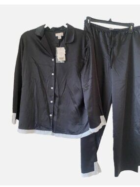 NWT CABERNET 2 Piece Black & Ivory Pajama Set Medium